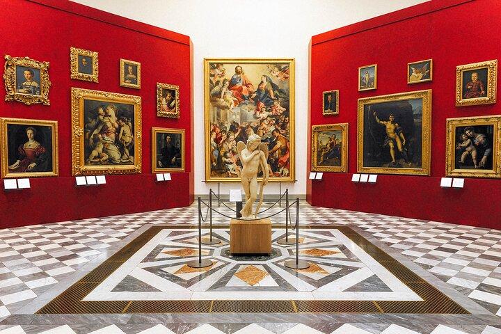 ルネサンスの巨匠たち： ウフィツィ美術館小グループツアー