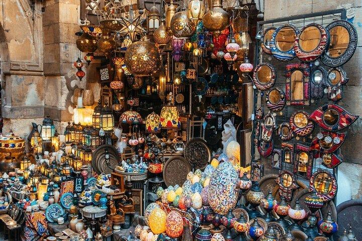 Explorer le bazar Khan Khalili du Caire lors de visites d'une demi-journée