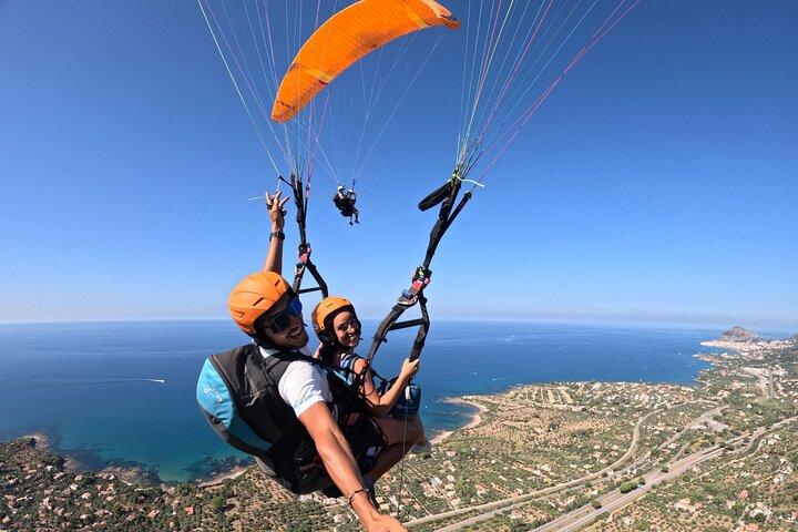 Tandem Paragliding Flight i Cefalù