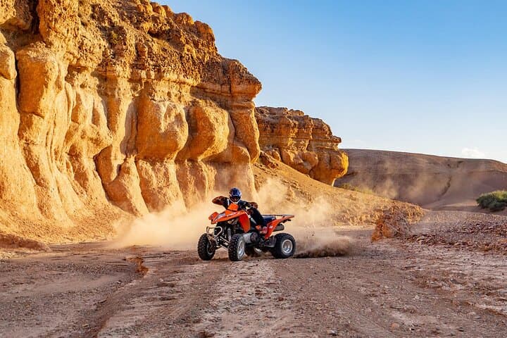 Dinner show & Quad Bike and Camel Ride in Marrakech Desert