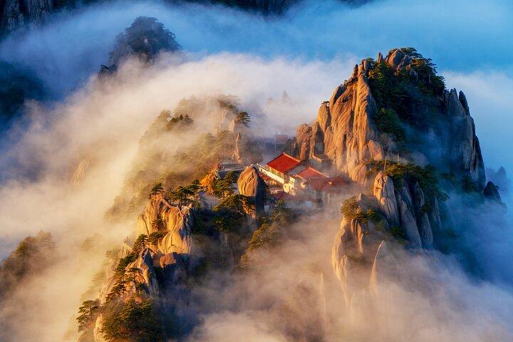 Tour privato di 3 giorni sulle montagne gialle, sul villaggio di Hongcun e sulla via antica di Tunxi