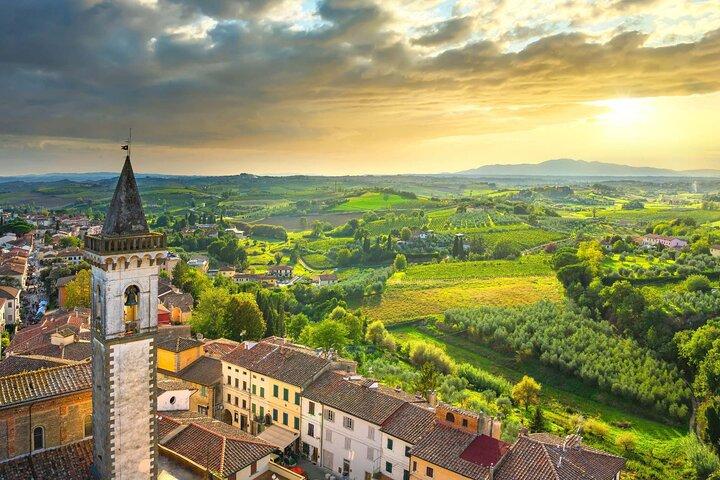 Kustexcursie van Livorno naar Pisa en Lucca