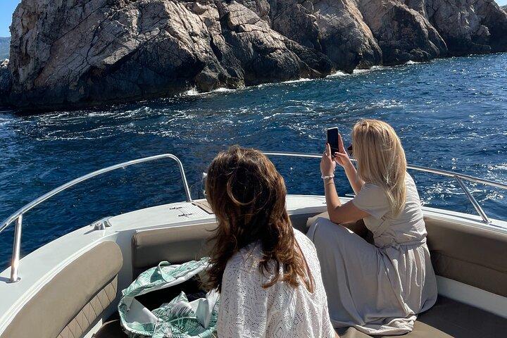 Visite privée d'une journée complète des îles Élaphites en hors-bord