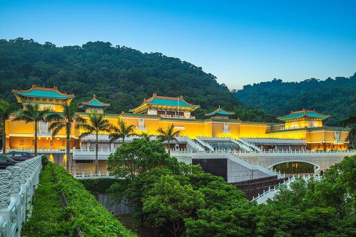 Tickets voor Nationaal Paleis Museum + Taipei City Privétour 6 uur