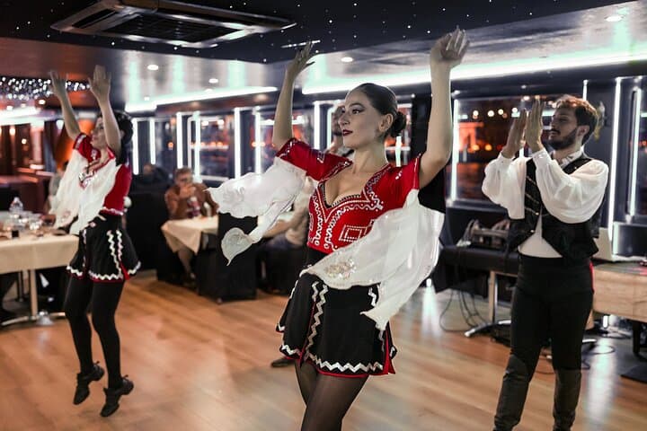 Istanbul Bosphorus Dinner Cruise: Turkish Night Show Experience