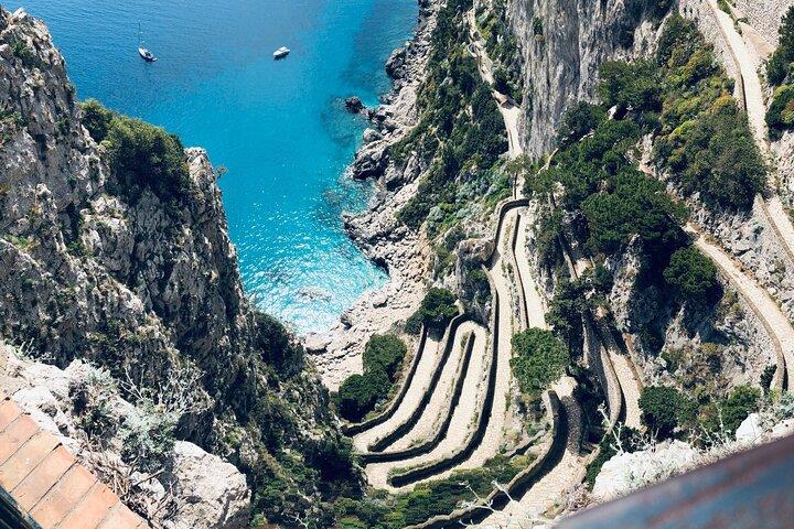 Kleine groep: Capri Tour met boottocht rond het eiland