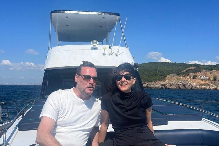 Unforgettable Bosphorus Yacht Moments