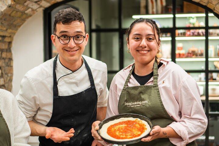 Corso di Pizza Romana, Supplì & Gelato con Vino vicino al Colosseo