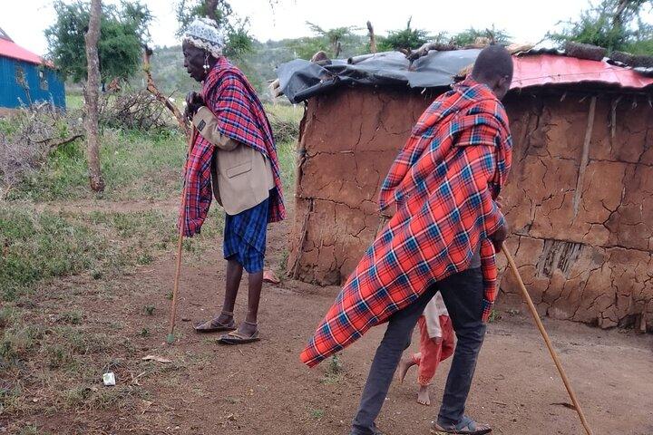 Kulturelle Tagestour zum Massai-Dorf