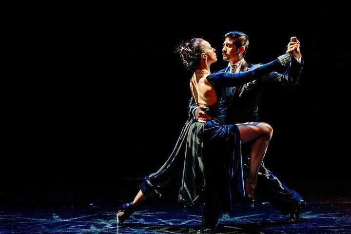 Espetáculo de Tango Porteño com jantar opcional e aula de tango