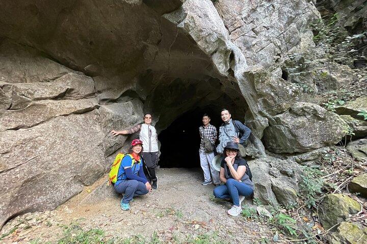 One Day Trekking Cat Ba National Park