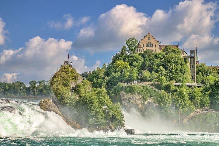 チューリッヒ発 ラインの滝とスイスの絶景旅