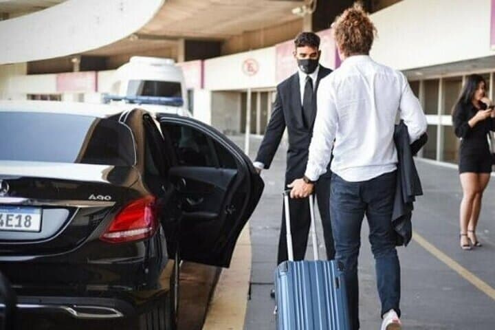 Private One-way Transfer Harry Reid Airport To Las Vegas