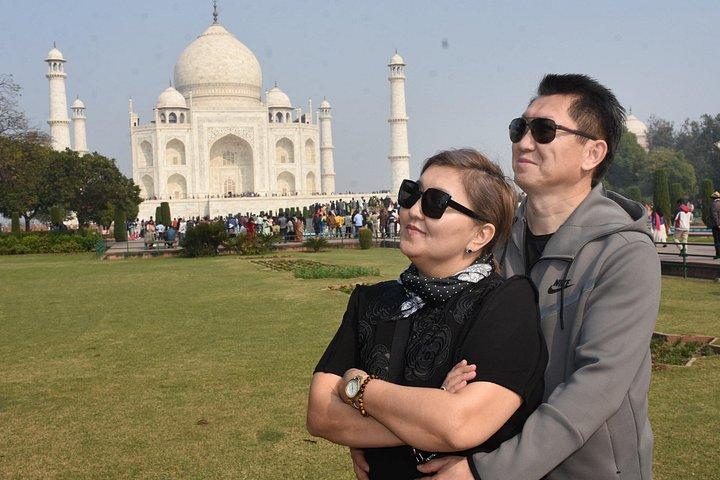 インドの素晴らしさを体験: 5日間のゴールデン トライアングルの至福