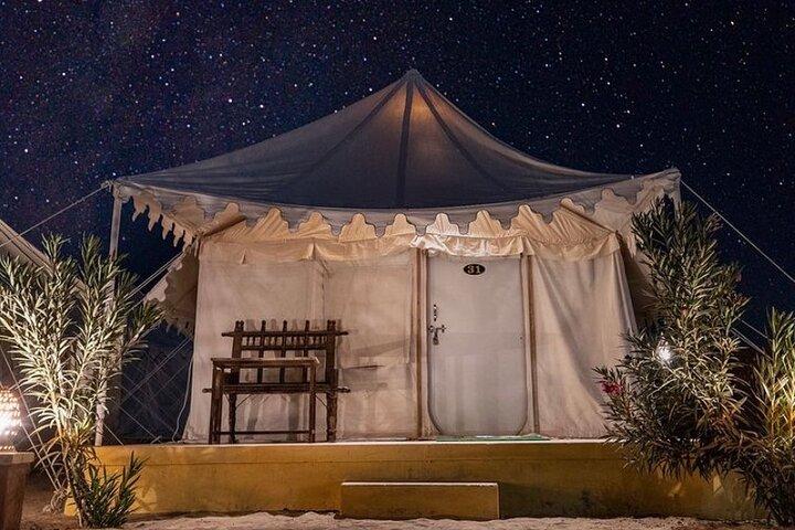 Luxuscamping mit Kulturprogramm in der Thar-Wüste von Jaisalmer
