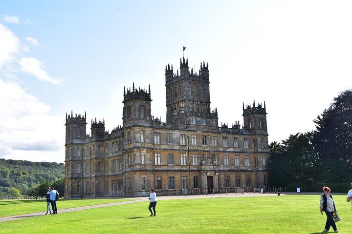 Londres : Visite privée de Downton Abbey en taxi noir avec arrêt déjeuner