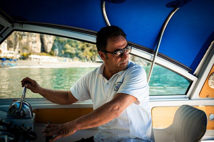 Passeio de barco privado para Capri saindo de Positano