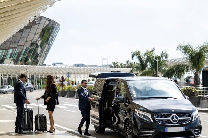 Private Transfer from Piraeus Port or Hotels to Athens Airport