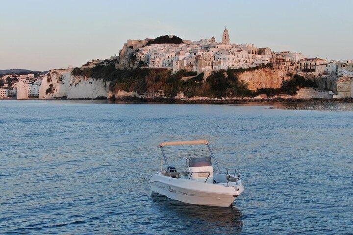 Passeio de barco guiado privado de 4 horas em Vieste