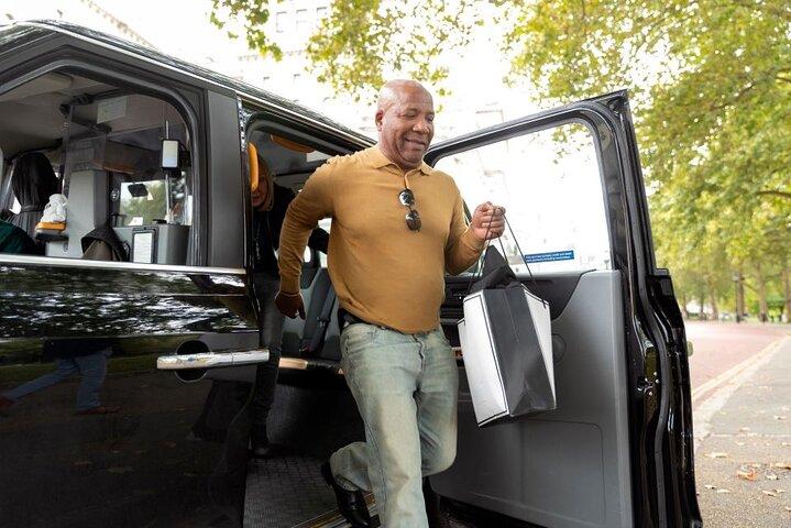 Traslado privado de 1 a 8 personas desde el aeropuerto de Dublín al centro de la ciudad