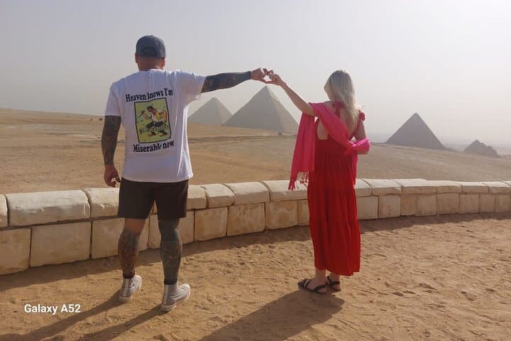Private Tour Giza Pyramids,Sphinx,lunch,camel& inside 3rd pyramid