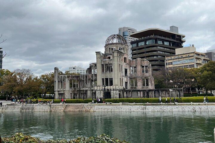 Visita guiada privada a Hiroshima, com partida de Osaka ou Kyoto.