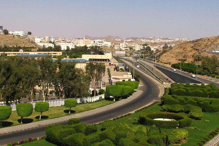Trasporto privato da Jeddah City a Taif City
