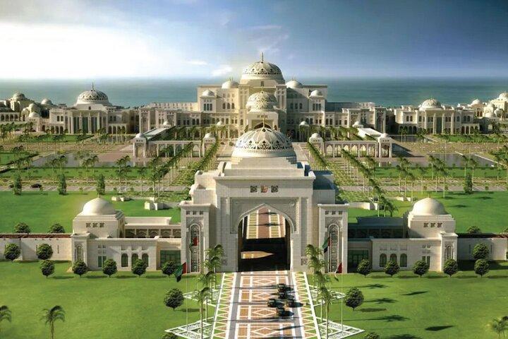 Abu Dhabi City Tour med Qasr Al Watan i privat bil