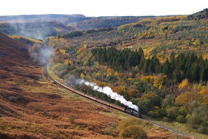 North York Moors avec train à vapeur pour Whitby