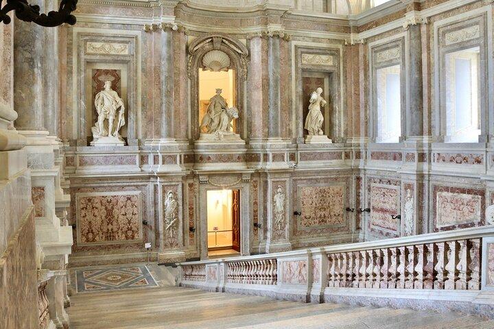 Tour Privado de Día Completo al Palacio Real de Caserta y Pompeya