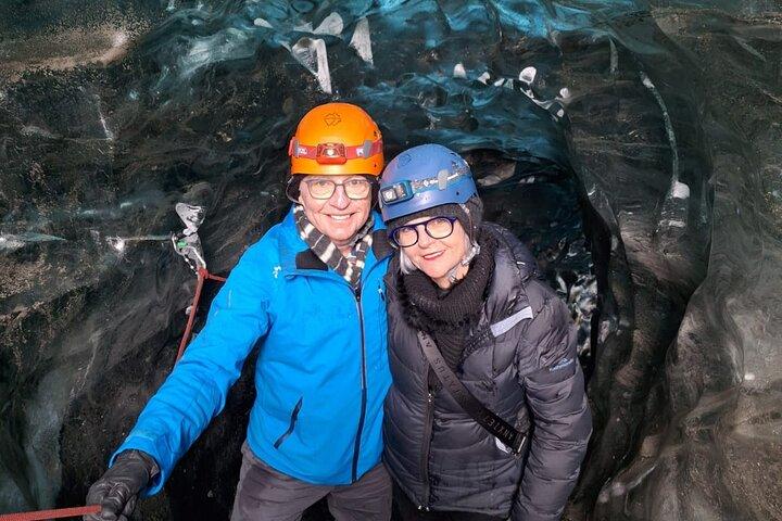 Tour premium a la cueva de hielo Vatnajokull Islandia