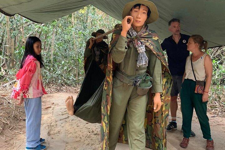 Cu Chi Tunnels Halber Tag des Abenteuers