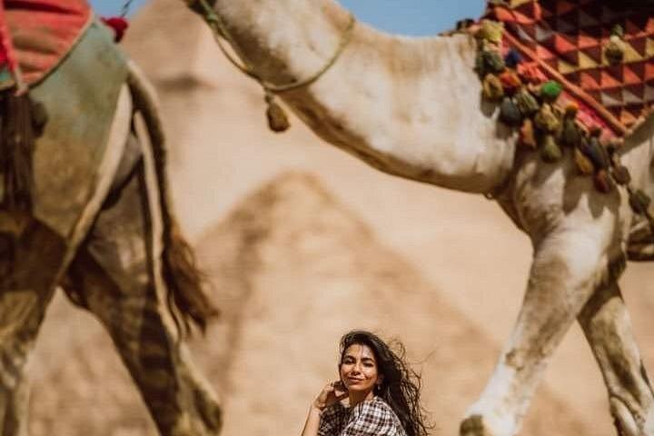 Private Guided Tour to Giza Pyramids and Great Sphinx