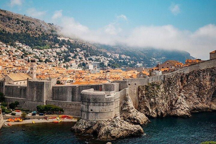 Privat Dubrovnik stadsmurar Tour – berättelser och vyer