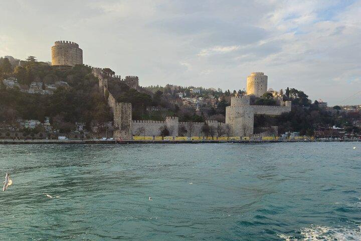 Experience Istanbul: Scenic Bosphorus Cruise with Lunch&Breakfast