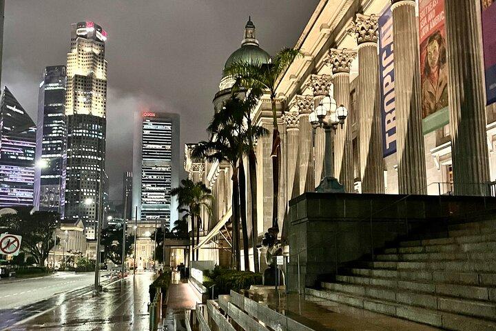 Ny! Oplevelsesrig natvandring gennem hjertet af Singapore City