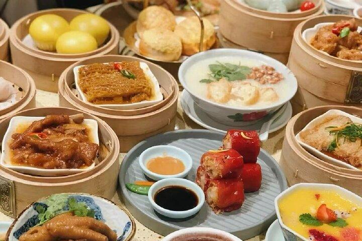 Dall'aeroporto di Guangzhou all'hotel: trasferimento privato per un massimo di 40 persone