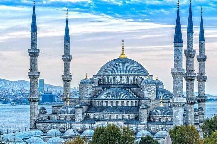 Majestic Istanbul: Walking Tour & Sunset Cruise on the Bosphorus