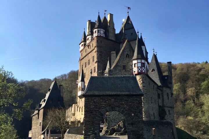 Tour privato di Berg Eltz e Mosella con pranzo incluso