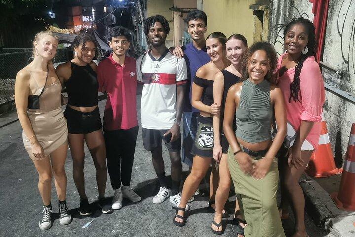 Festa Baile Funk nas Favelas do Rio de Janeiro
