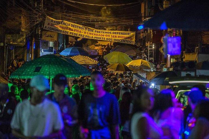 Festa Baile Funk nas Favelas do Rio de Janeiro