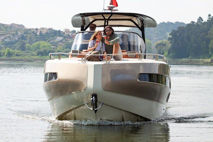Porto Privécruise van een hele dag op een luxe jacht in de Douro