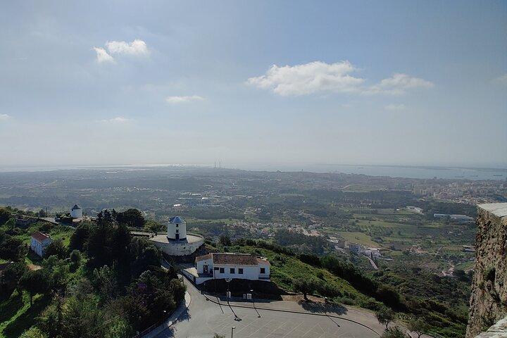 Private Tagestour Arrabida, Sesimbra und Weinproben ab Lissabon