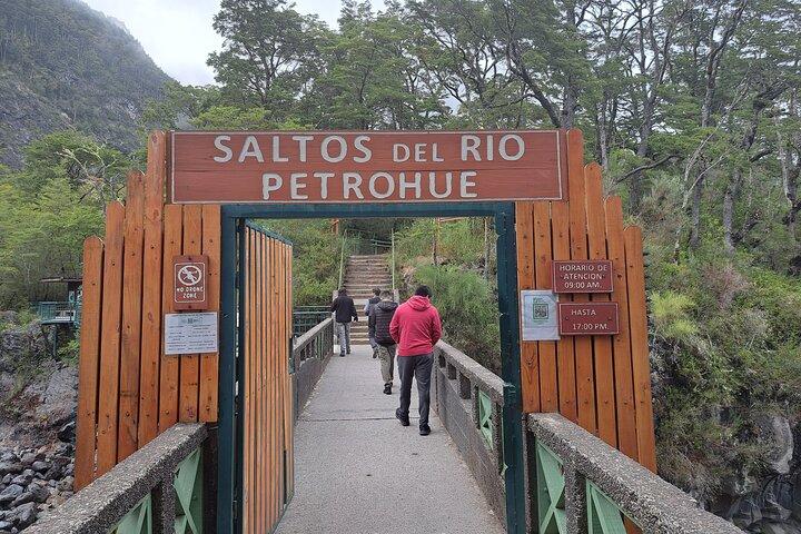 Vattenfallen Osorno Volcano & Petrohué : Heldagstur med pickup