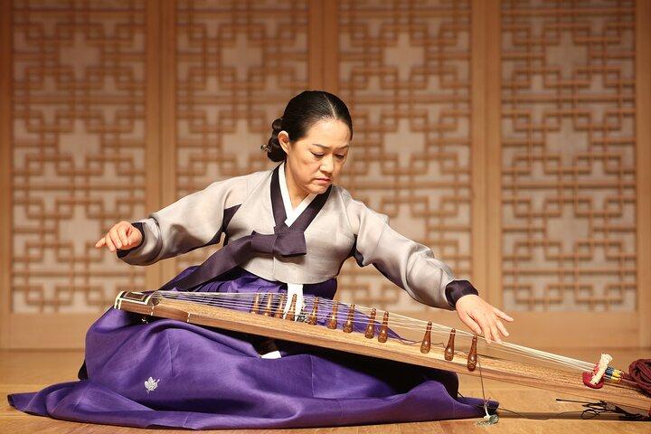 ソウル ： 「 グガク」韓国語伝統音楽博物館＆コンサートツアー
