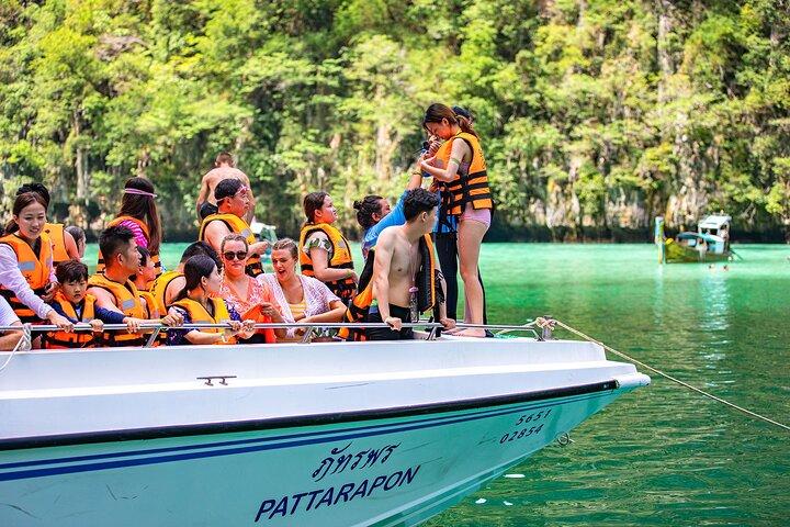 Excursão de mergulho com snorkel nas Ilhas Phi Phi e Ilhas Khai em lancha saindo de Phuket