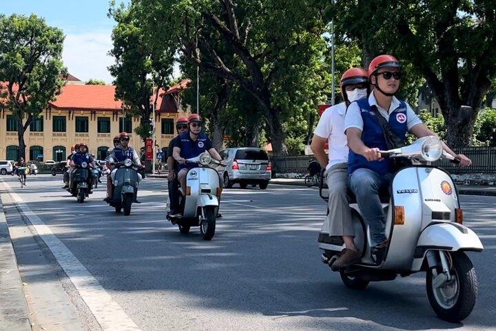 Hanoi After Dark By Vespa : 卓越した料理＆ローカルな雰囲気