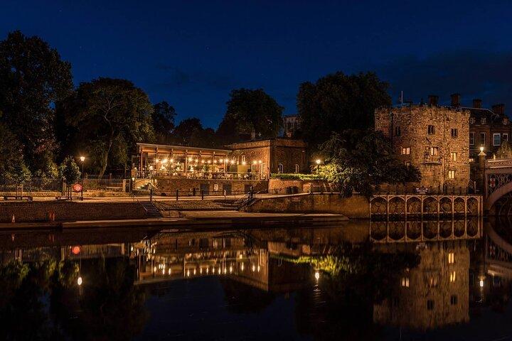 York Evening Ouse Escape oder Erdbeeren & Sahne Kreuzfahrt