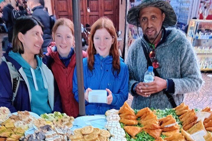 Food tour in Marrakech, local tastings, stories & sights.
