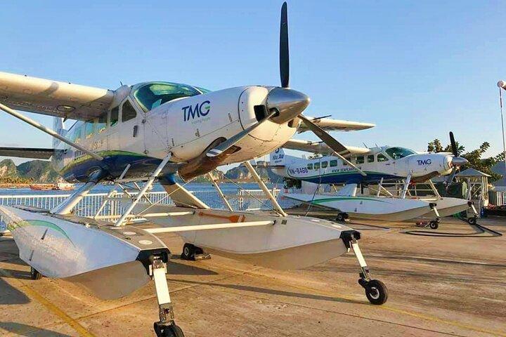 Excursion d'une journée à Halong au départ de Hanoï avec hydravion panoramique et croisière de luxe